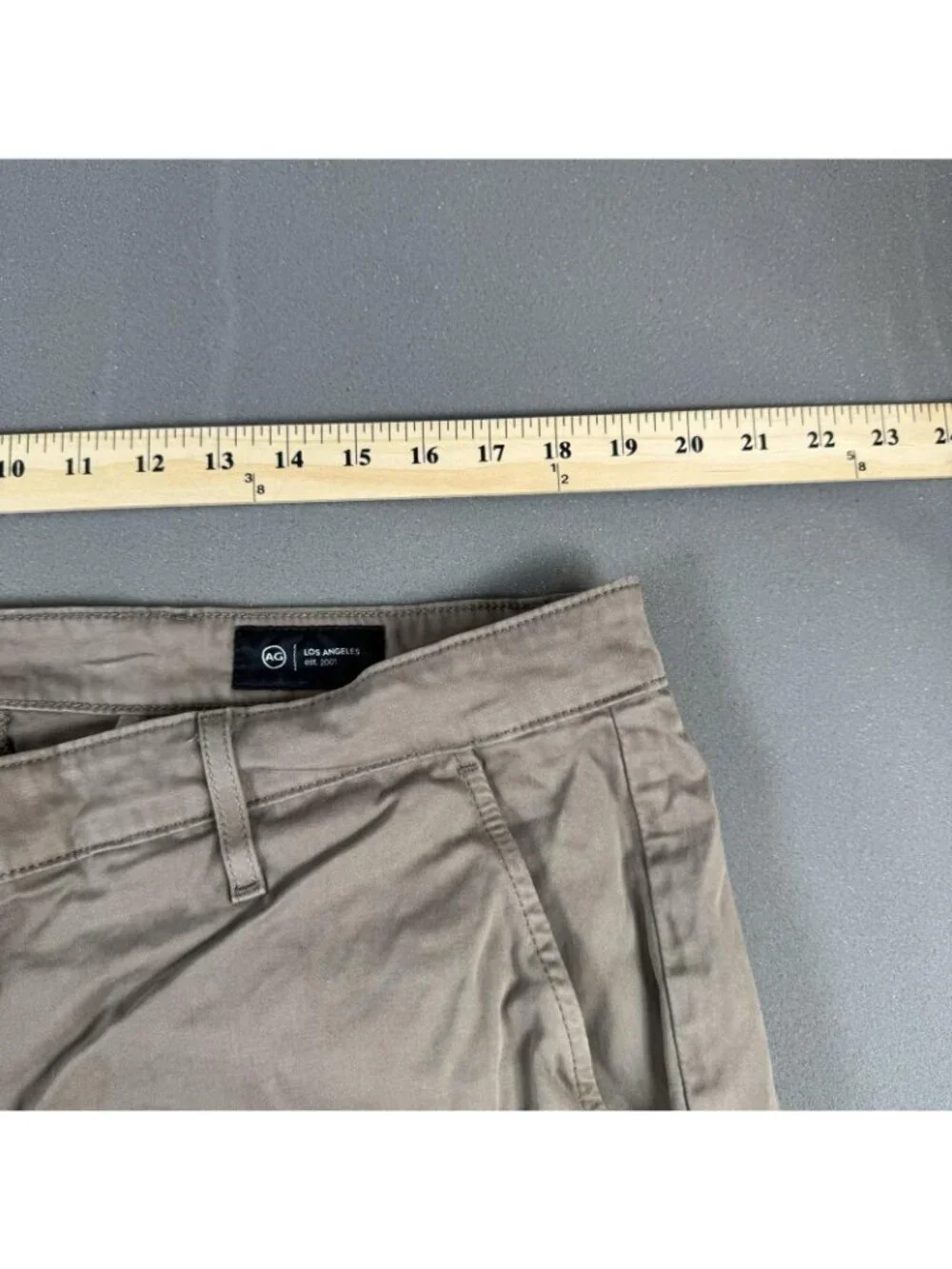 AG Adriano Goldschmied Griffin Shorts Mens Size 40 Beige Chino Stretch Casual